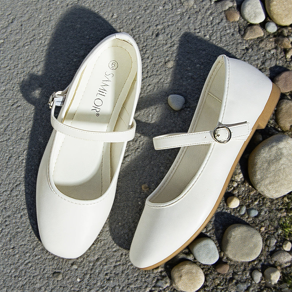 Violet | Classic Mary Jane Flats