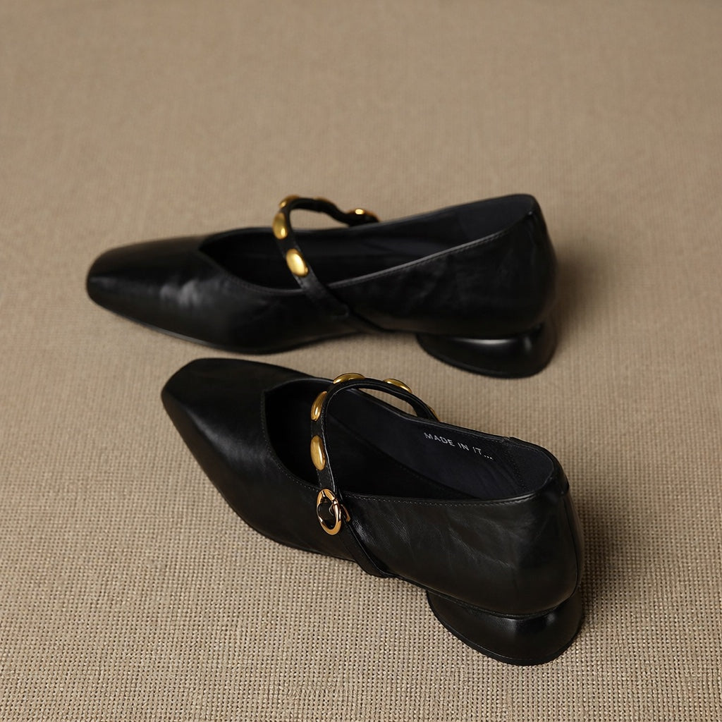 Zyra | Classic Comfort Flats