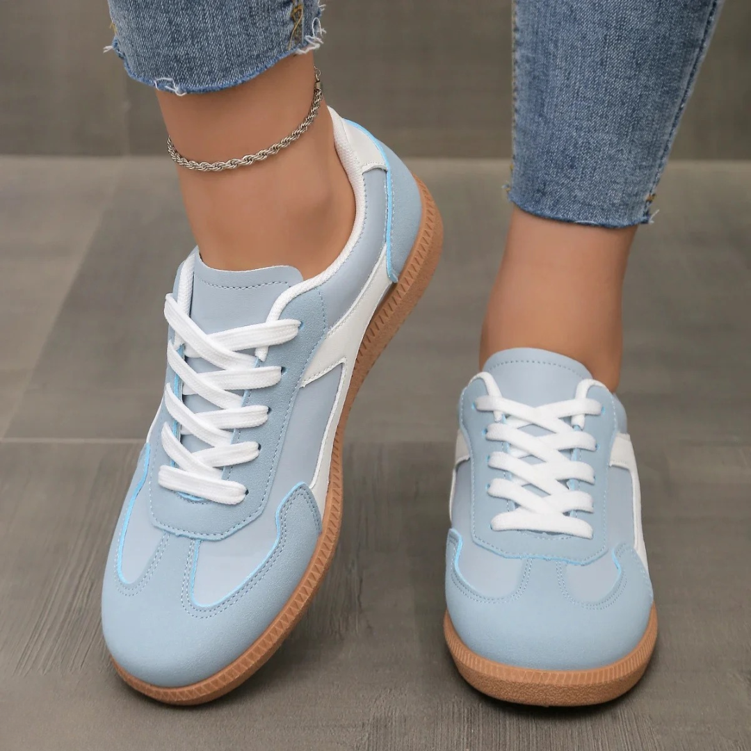 Allie cushioned everyday shoes in blue