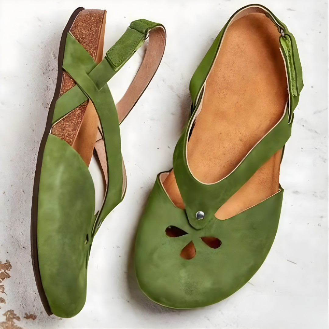 Kiana adjustable orthopedic shoes in green