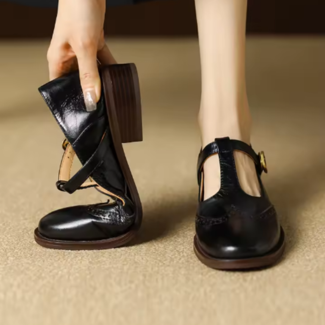 Maddalena Mary Jane shoes in Black