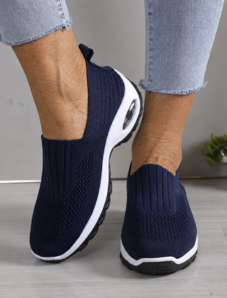 Abby air cushion comfort sneakers in blue
