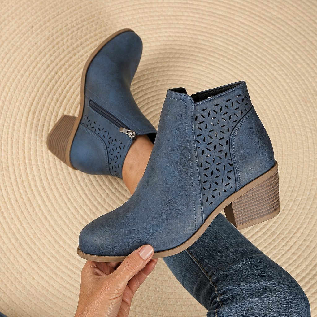 Celestine cutout comfort ankle boots - Blue