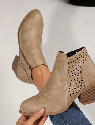 Celestine cutout comfort ankle boots - Beige