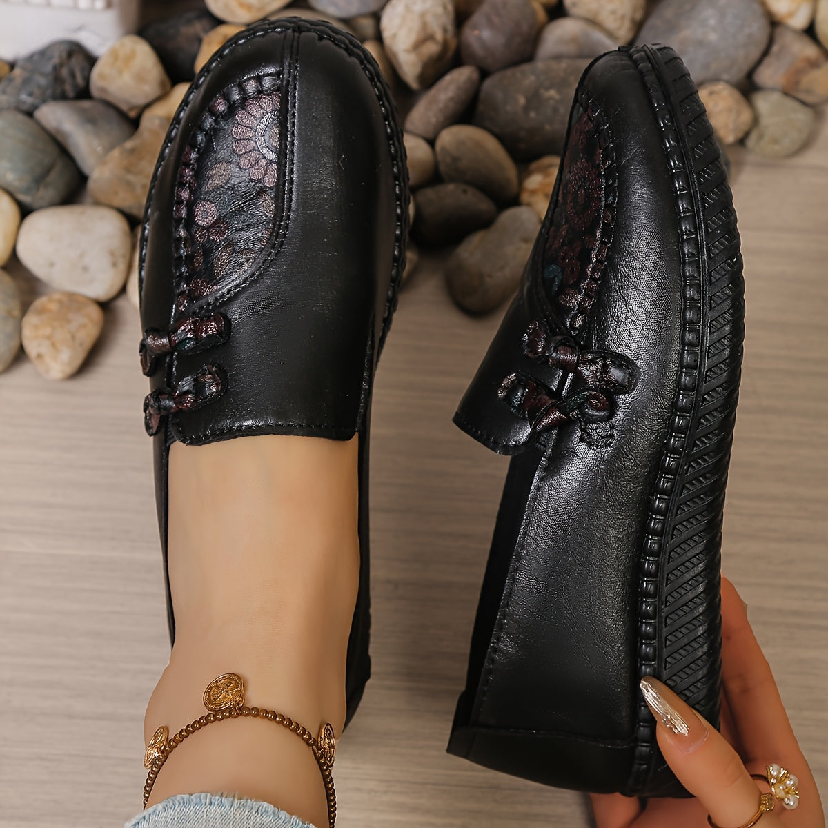 Wilma | Floral Detail Comfort Loafers