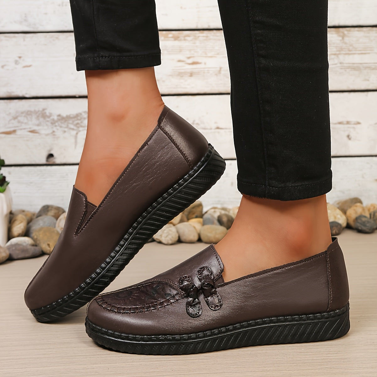 Wilma | Floral Detail Comfort Loafers