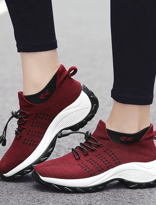 Emily orthopedic sneakers with stretchable cushion in red wine