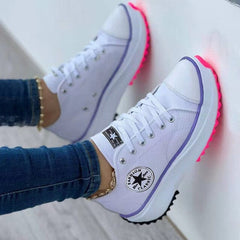 Stella trendy orthopedic sneakers in white