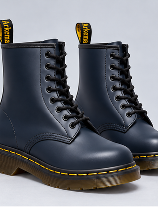 Charlotte | Elegant Lace-Up Boots in Blue