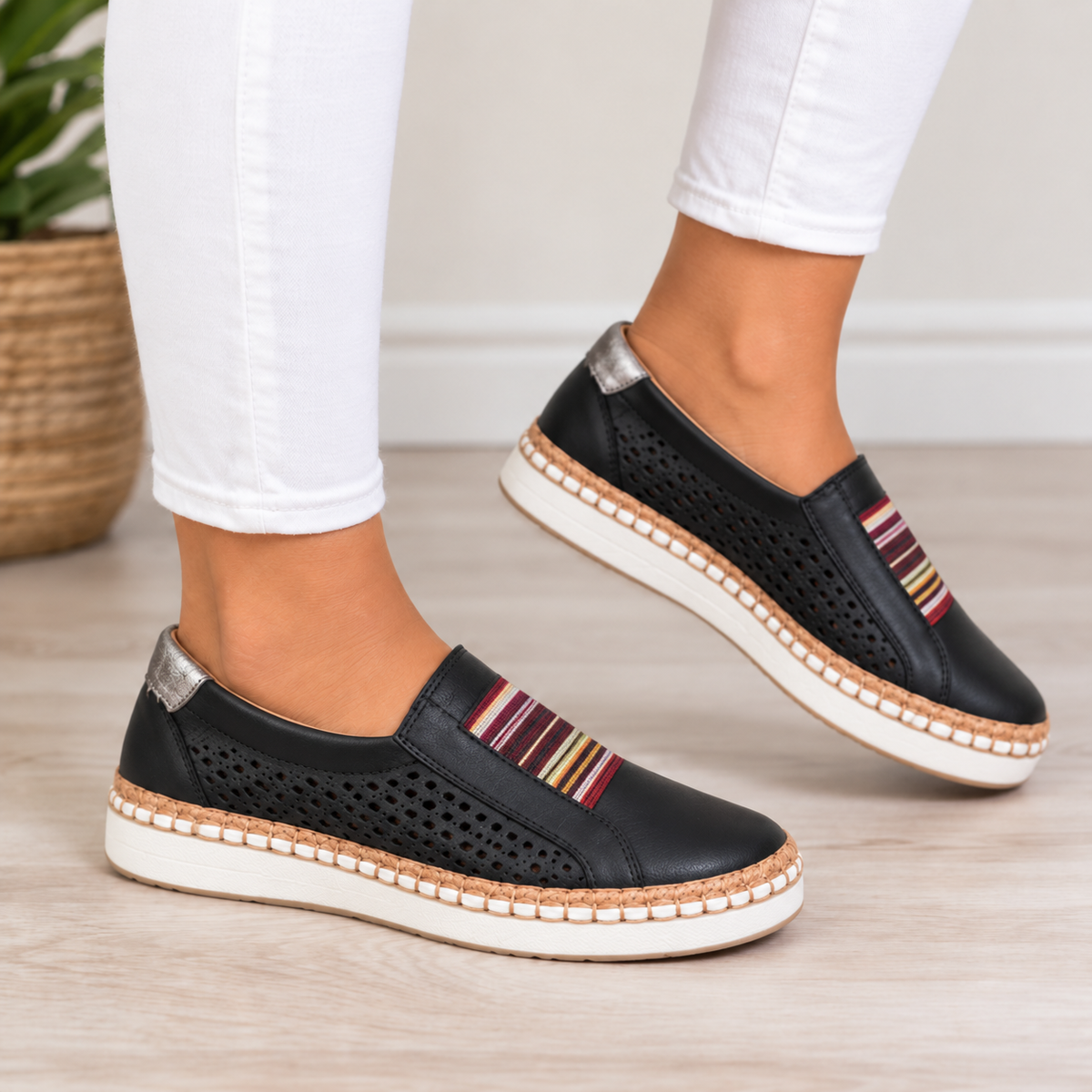 Yara comfortable walking shoes in black