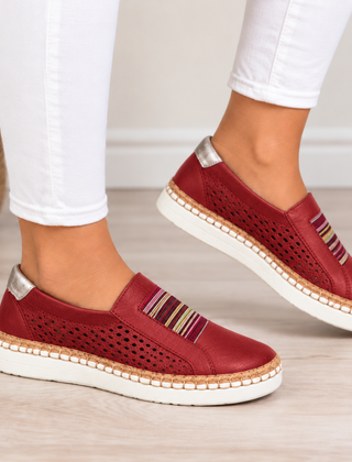 Yara comfortable walking shoes in red