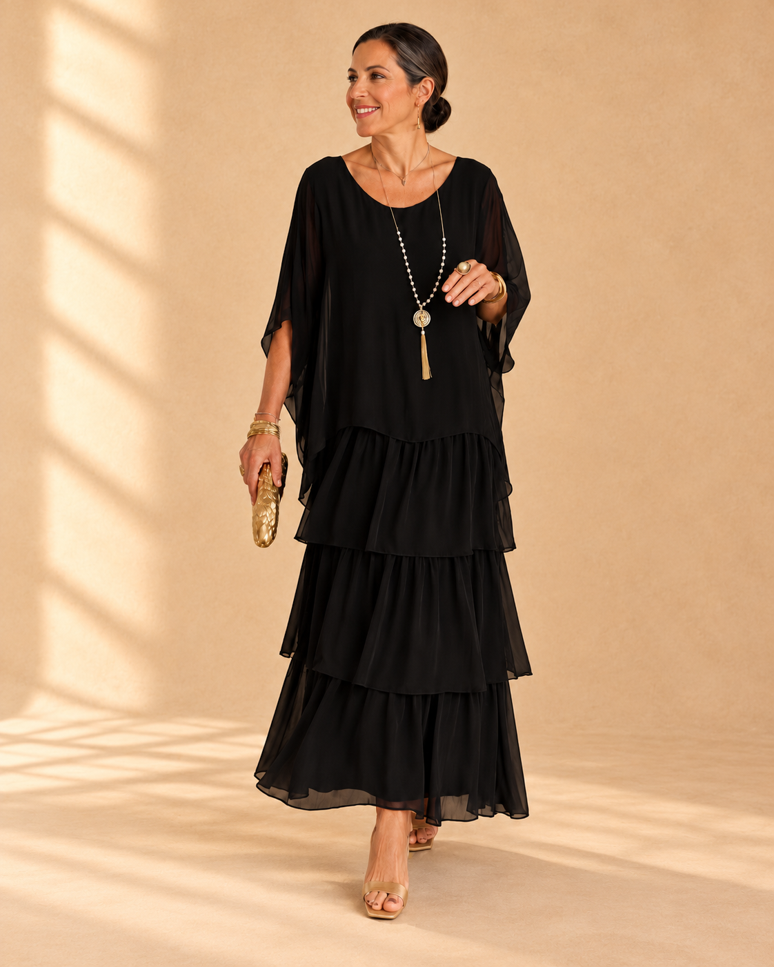 Lara flowing maxi dress in black