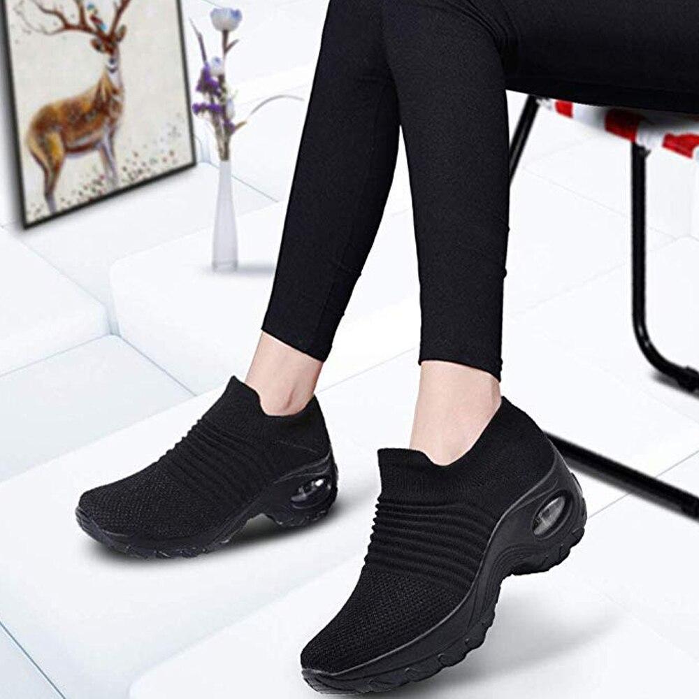 Juliet arch support sneakers in full black