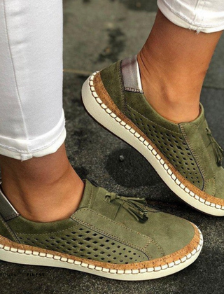 Kendall orthopedic slip-ons in green