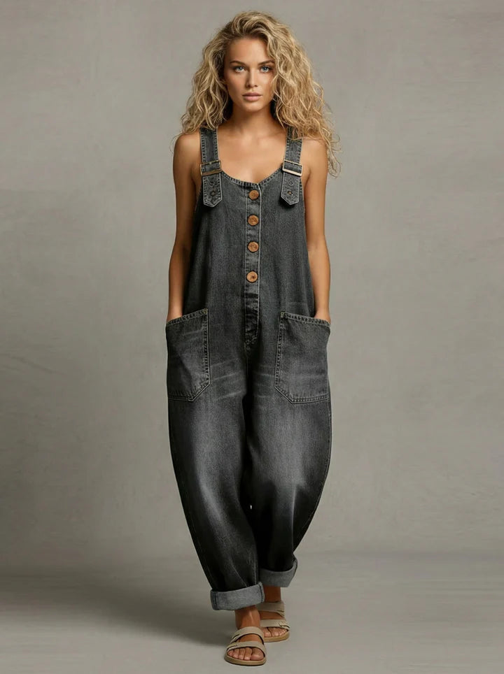 Kitti Jumpsuit in black
