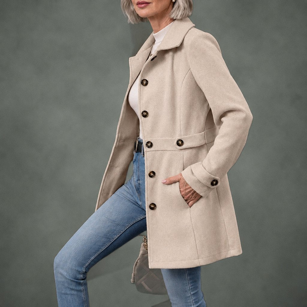 Bernadette belted elegant coat, detail