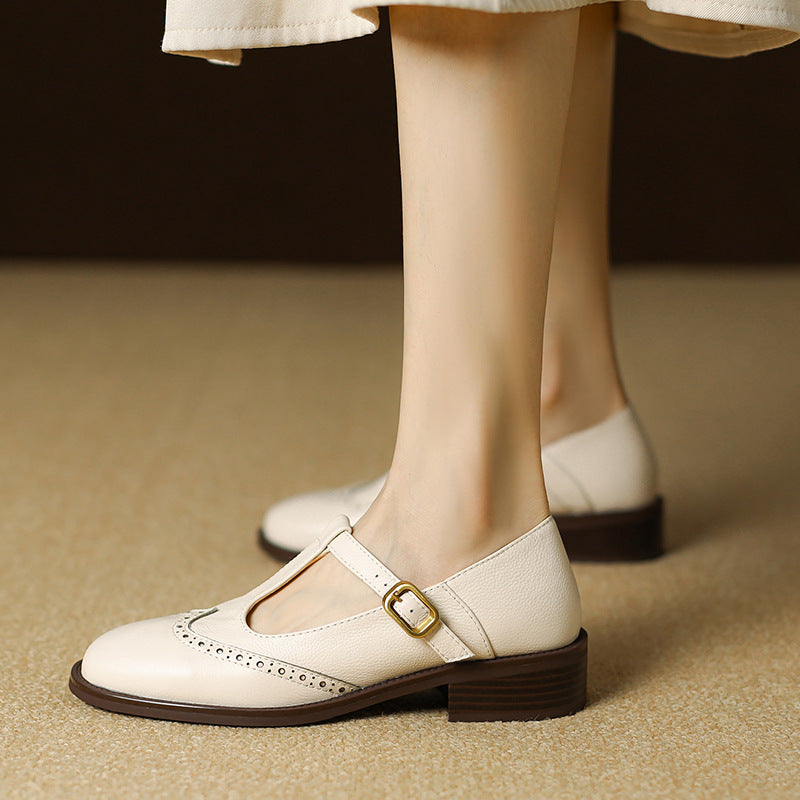 Maddalena Mary Jane shoes in Cream