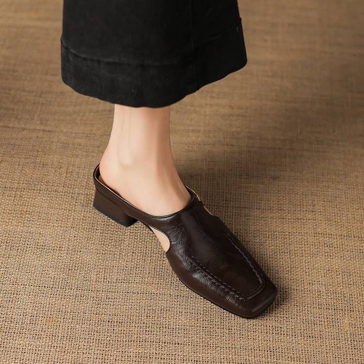 Vyla | Easy Slip-On Mules