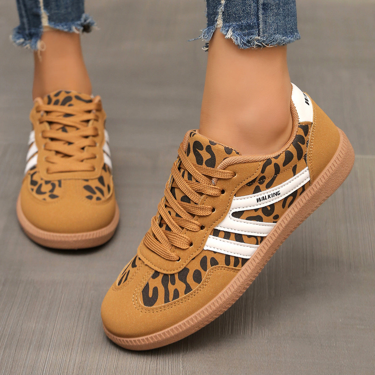 Remi orthopedic trainers in leopard print