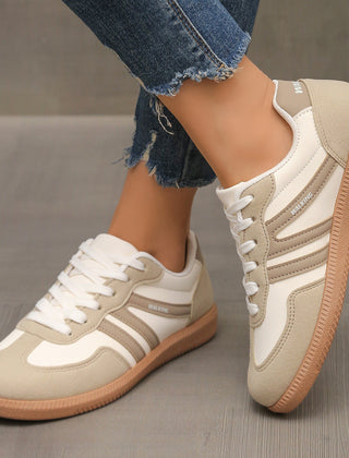 Remi orthopedic trainers in off-white