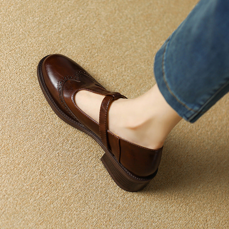 Maddalena Mary Jane shoes in Brown