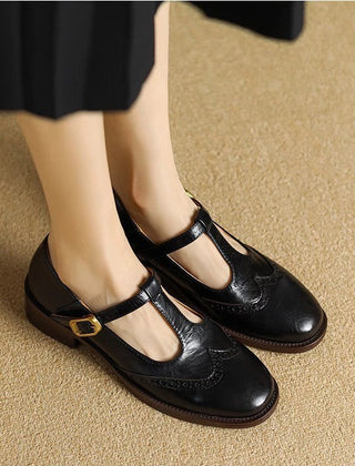 Maddalena Mary Jane shoes in Black