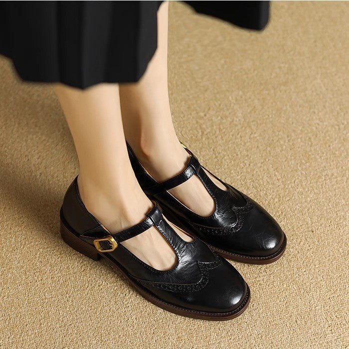 Maddalena Mary Jane shoes in Black