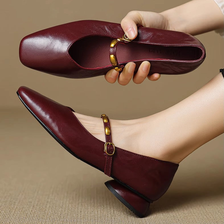 Zyra | Classic Comfort Flats
