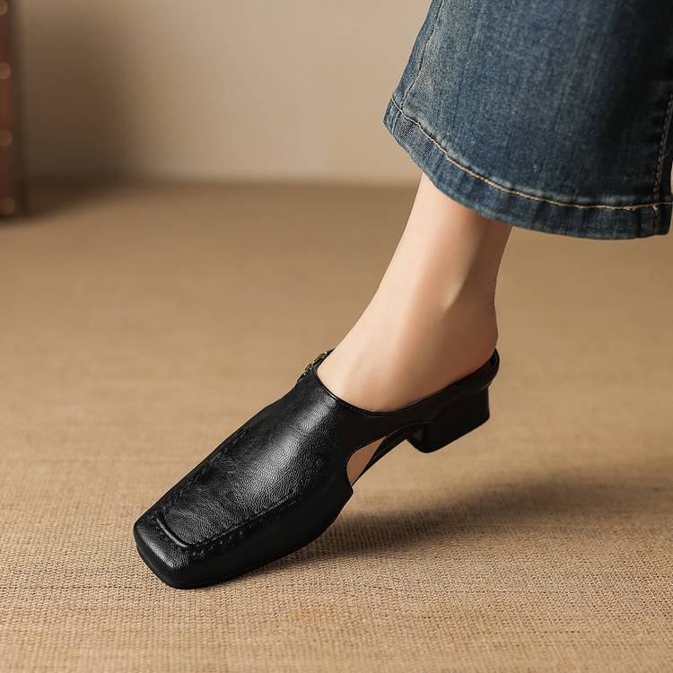 Vyla | Easy Slip-On Mules