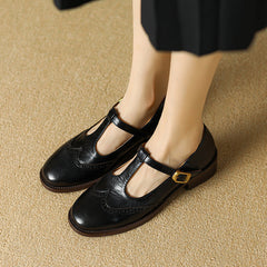 Maddalena Mary Jane shoes in Black
