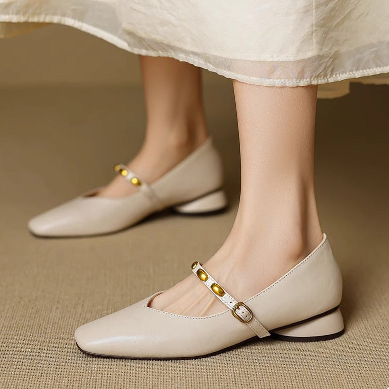 Zyra | Classic Comfort Flats