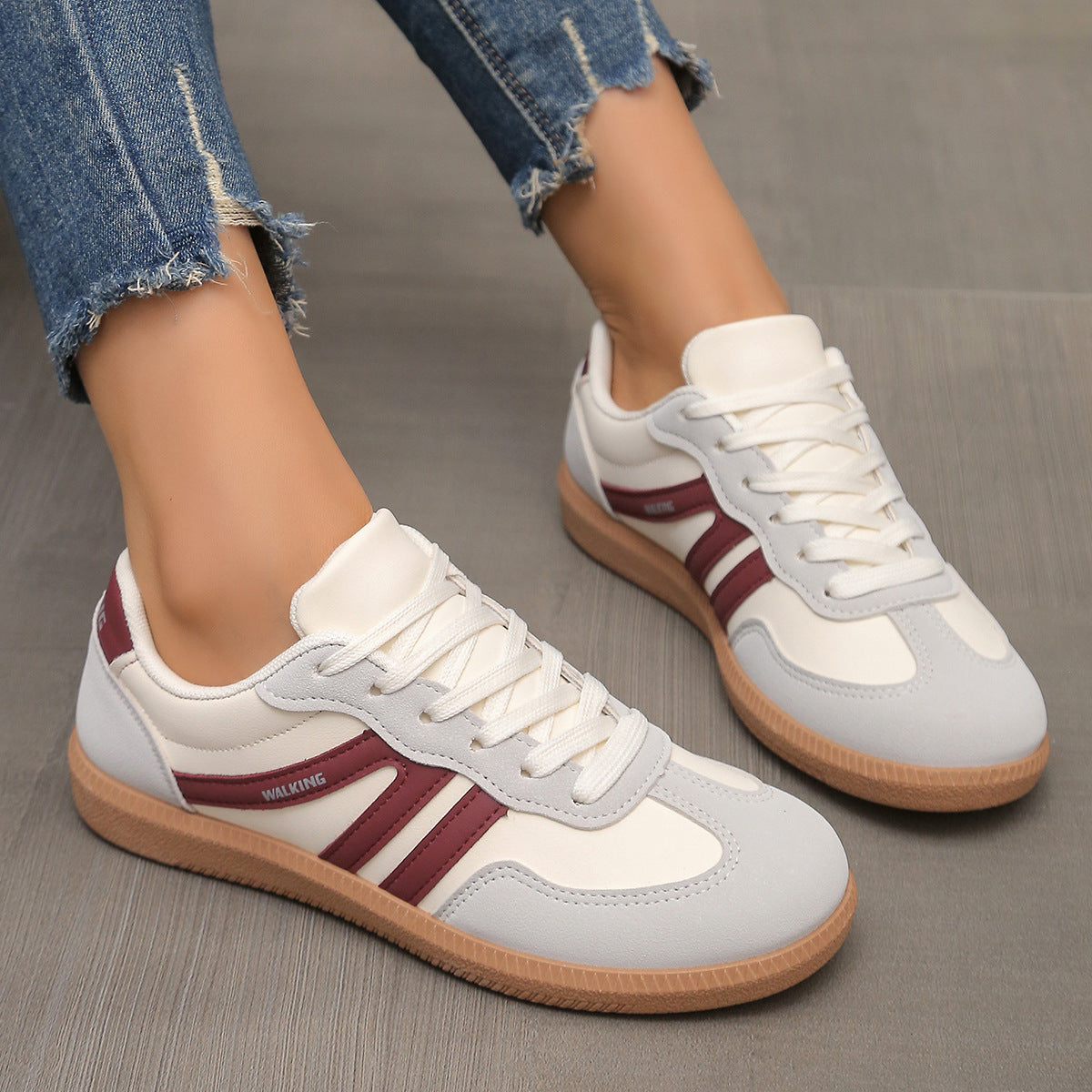 Remi orthopedic trainers in wine red