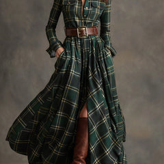Carolina | Long Plaid Dress with Collar and Belt in Green