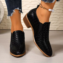 Rikke Pointed Toe Loafers in black, another view