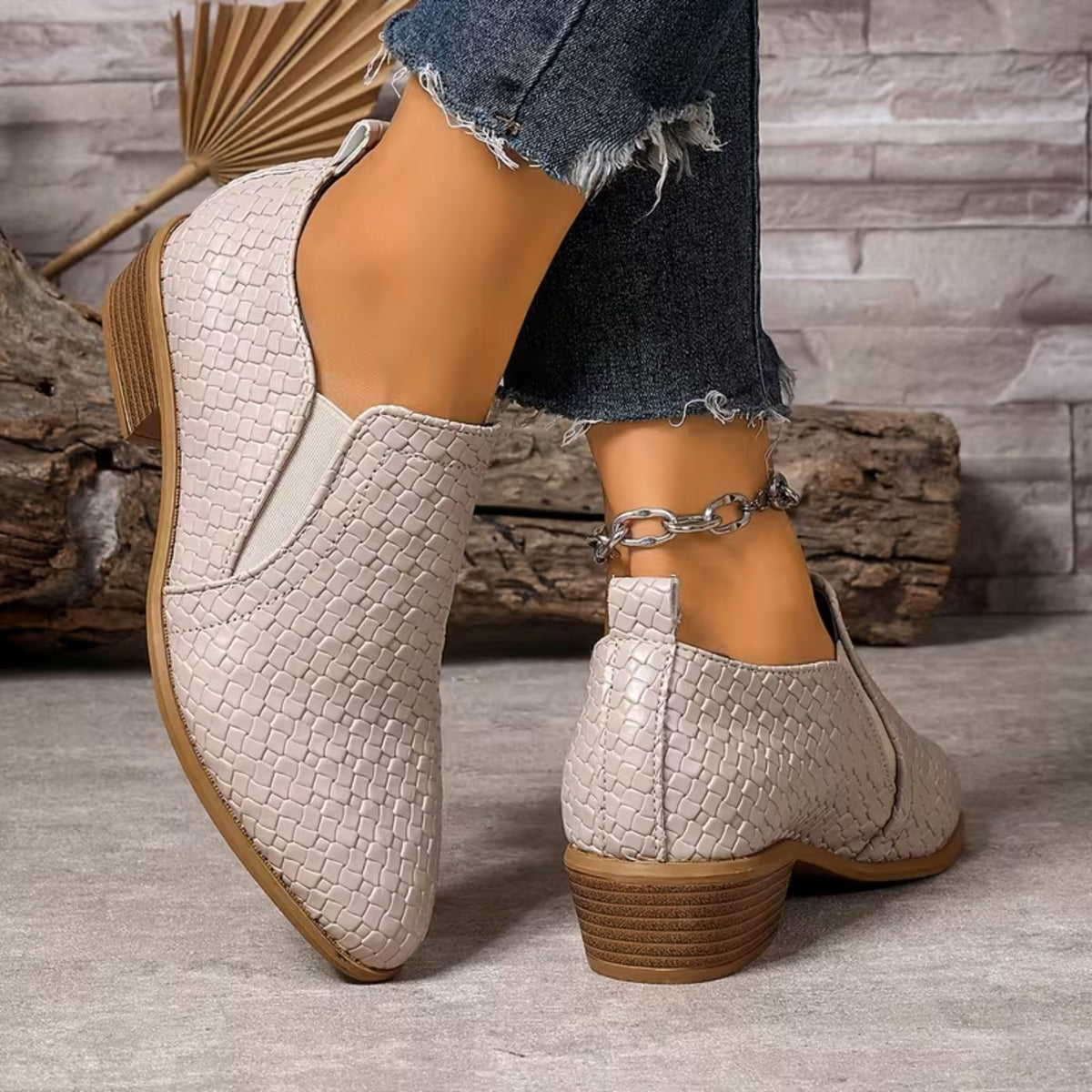 Rikke Pointed Toe Loafers in cream