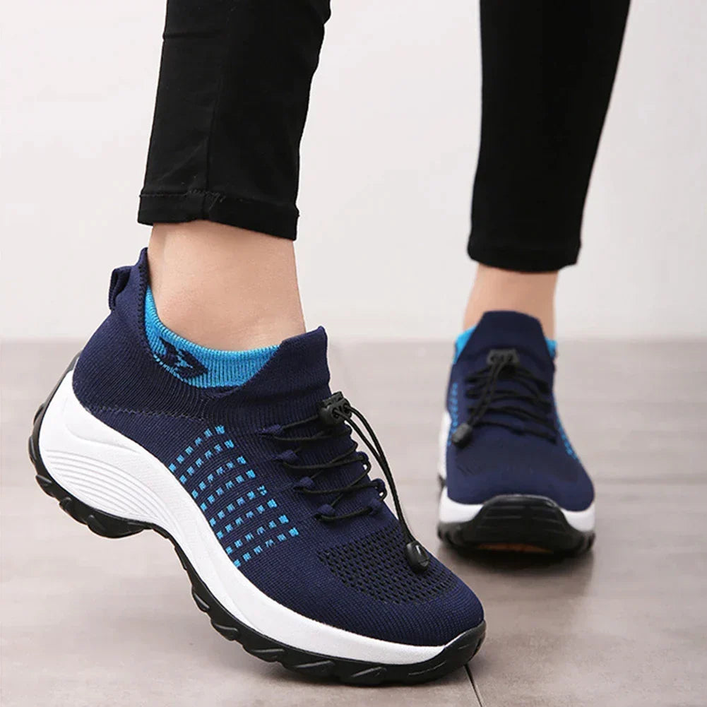 Emily orthopedic sneakers with stretchable cushion in deep blue