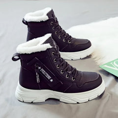 Margot | Cozy-Lined Lace-Up Winter Boots in Black