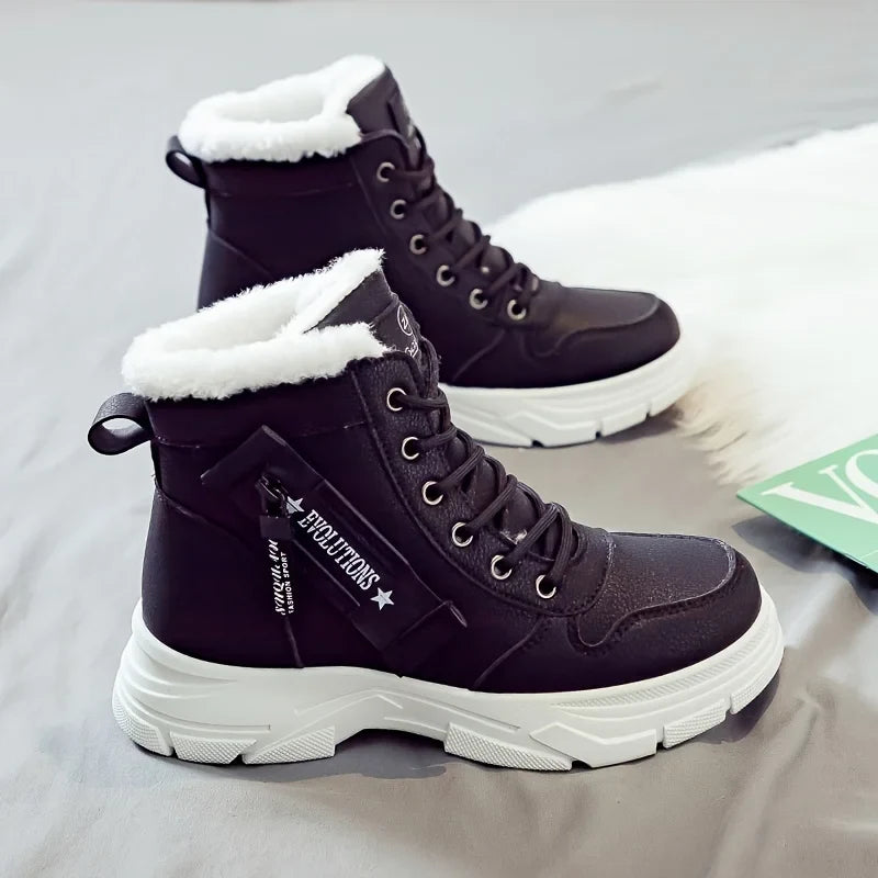 Margot | Cozy-Lined Lace-Up Winter Boots in Black