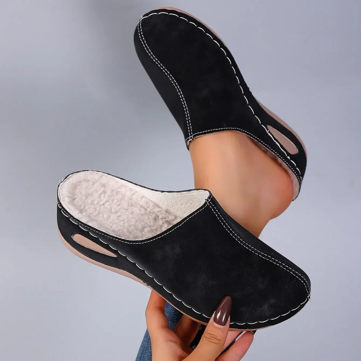 Freya slippers