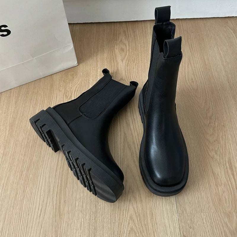Ophelia | Chunky Sole Chelsea Boots