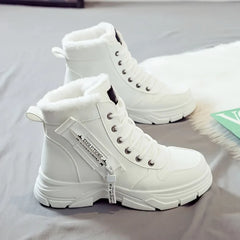 Margot | Cozy-Lined Lace-Up Winter Boots in White