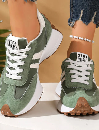 Elodie two-tone lace-up shoes in green