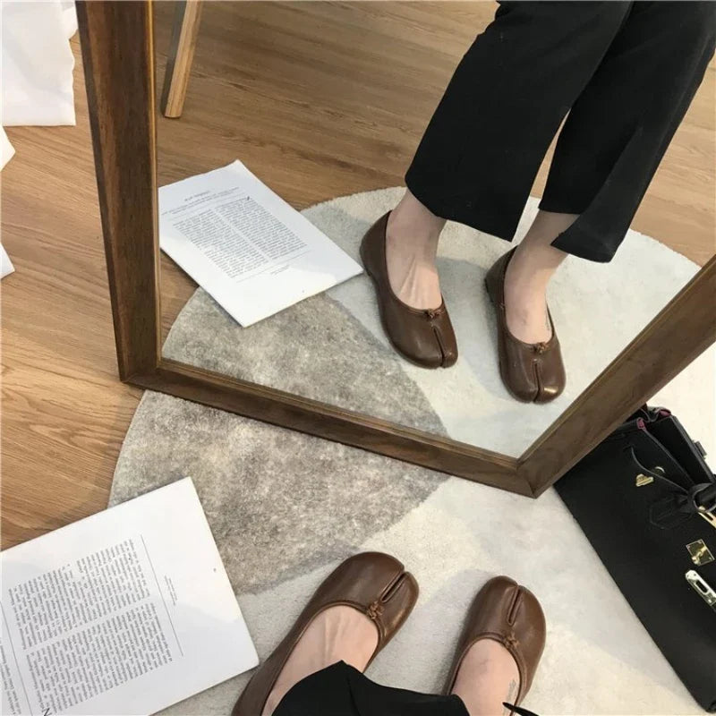 Imogen | Split-Toe Ballet Flats