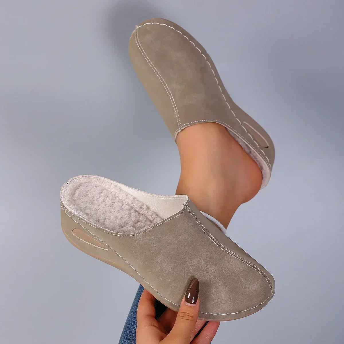 Freya slippers