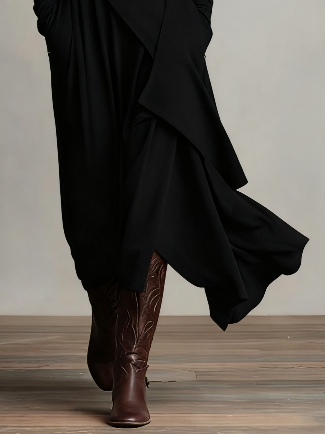 Prisca | Long Dress with High Neck and Asymmetric Drape