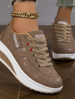 Della orthopedic air cushion sneakers in brown