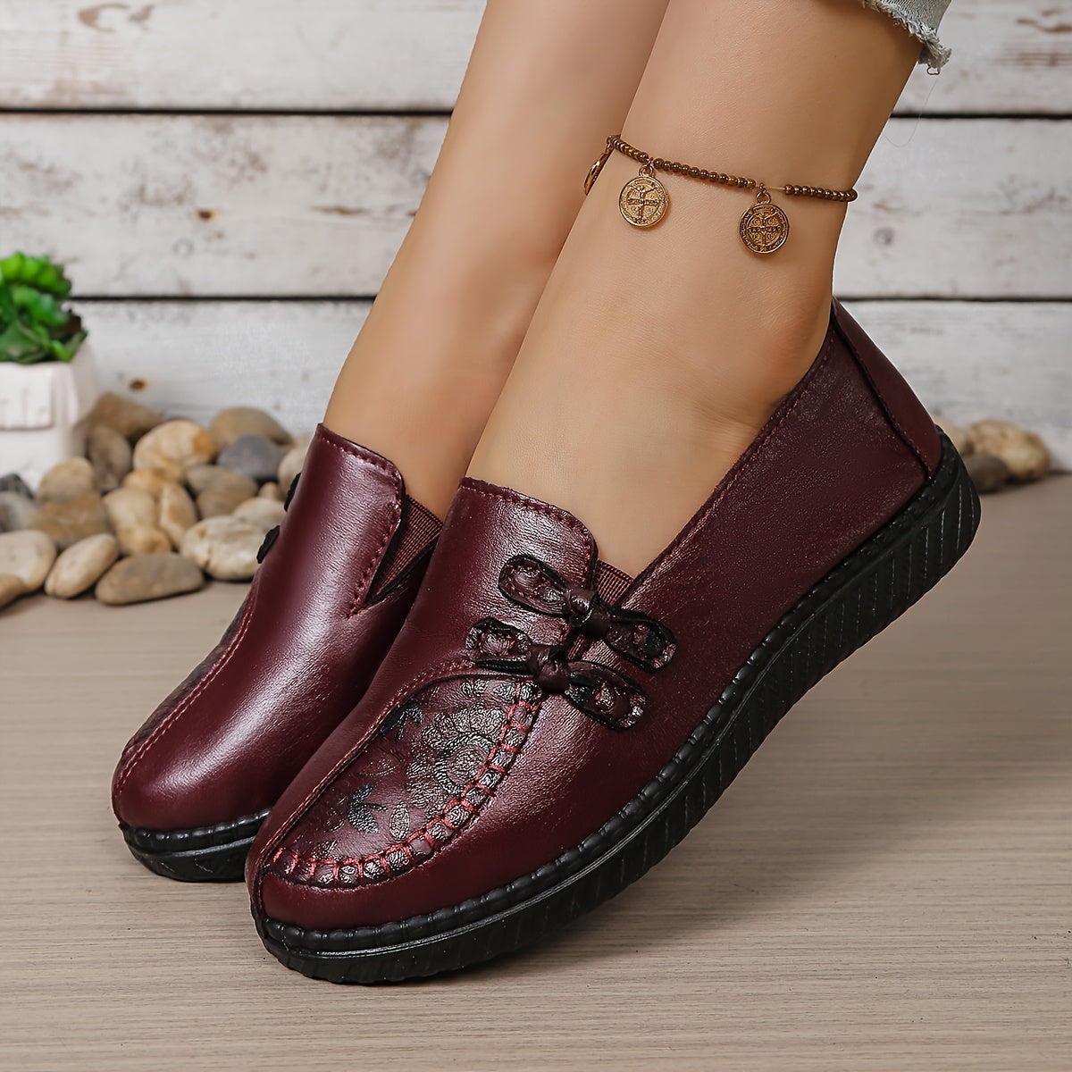 Wilma | Floral Detail Comfort Loafers
