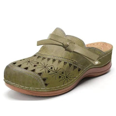 Lyra supportive comfort clogs in army green