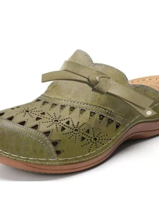 Lyra supportive comfort clogs in army green