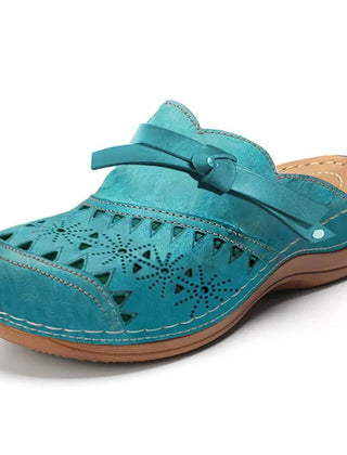 Lyra supportive comfort clogs in teal